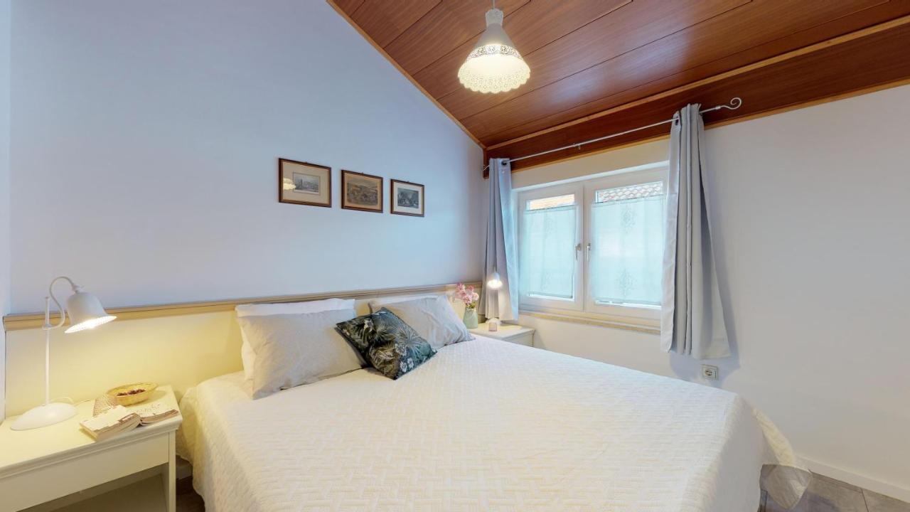 Lara Deluxe Superior 5 Star Apartment, Your Piece Of Heaven By The Sea & Park Novigrad Istria Esterno foto